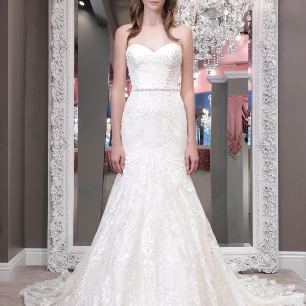 Avalynn Winnie Courture Wedding Dress